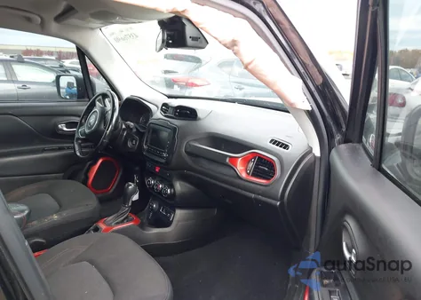 2017 Jeep Renegade Trailhawk 4X4 из США, поврежденный, VIN ZACCJBCBXHPG67568